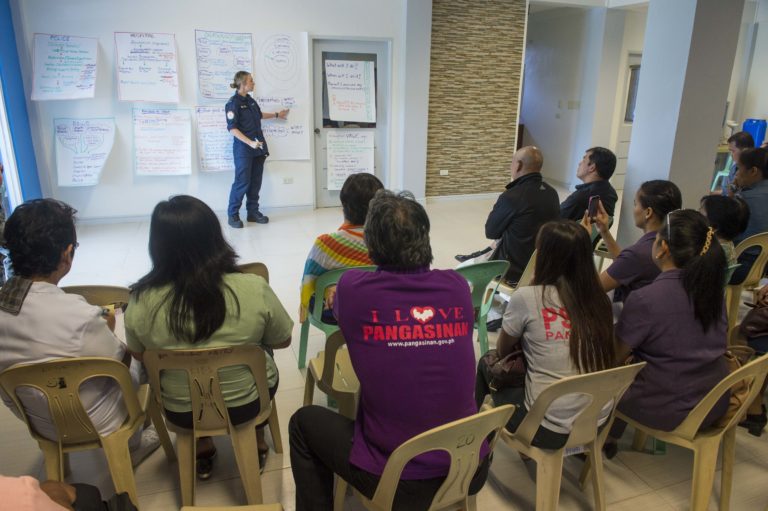 Mercy crew conducts Women, Peace and Security subject matter expert exchange during Pacific Partnership 2015
